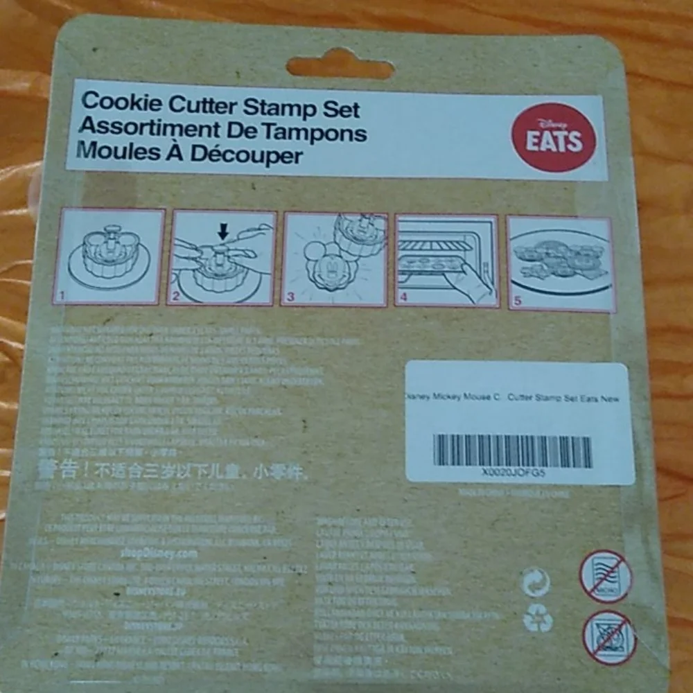 Disney EATS Food Mold & Cookie Cutter Stamp Sets